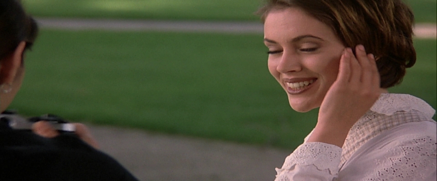 charmed-online-dot-net_EmbraceOfTheVampire2687.jpg