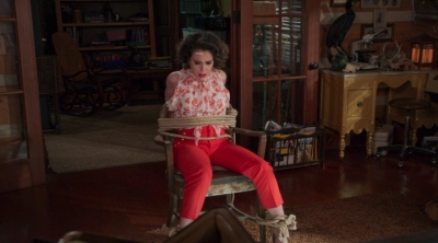 Charmed-Online-dot-nl_Insatiable2x09-00370.jpg