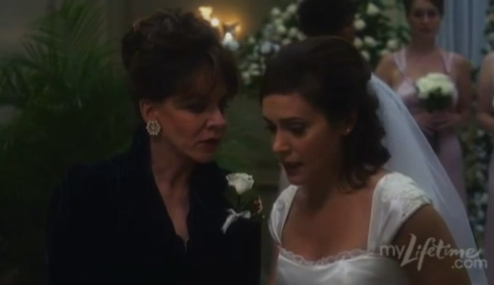 Charmed-Online-dot-net_SundaysAtTiffanys4095.jpg