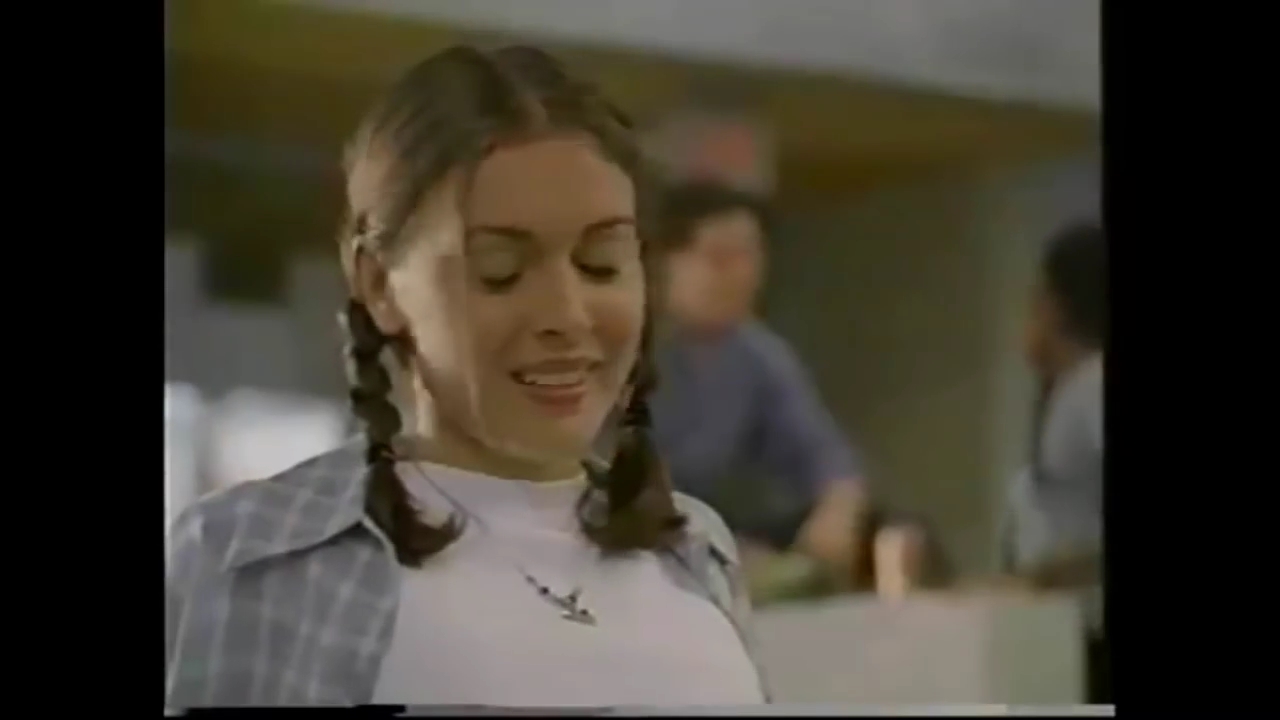 Charmed-Online-dot-NL_TheSurrogate1488.jpg
