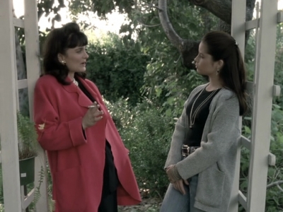 Charmed-Online_dot_nl-PicketFences1x21-4544.jpg