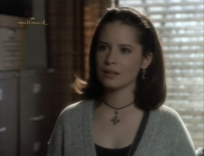 Charmed-Online_dot_nl-PicketFences2x11-16295.jpg