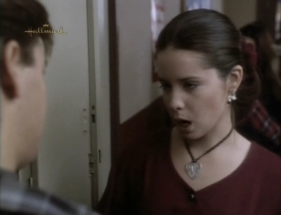 Charmed-Online_dot_nl-PicketFences2x14-0459.jpg