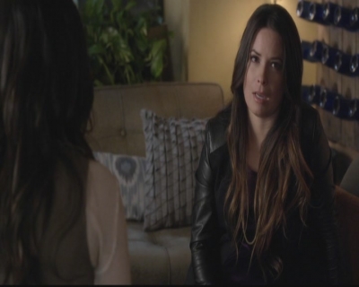 LucyHale-dot-nl_PrettyLittleLiars-4x03CatsCradle2087.jpg