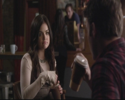 LucyHale-dot-nl_PrettyLittleLiars-4x03CatsCradle2134.jpg