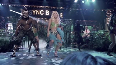 charmed-online_dot_nl-LipsyncBattle0946.jpg