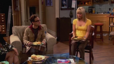 Charmed-online-dot-net_TheBigBangTheory1x04-0590.jpg