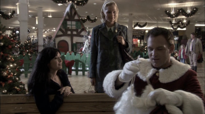 Charmed-Online-dot-net_ChristmasCarper2011.jpg