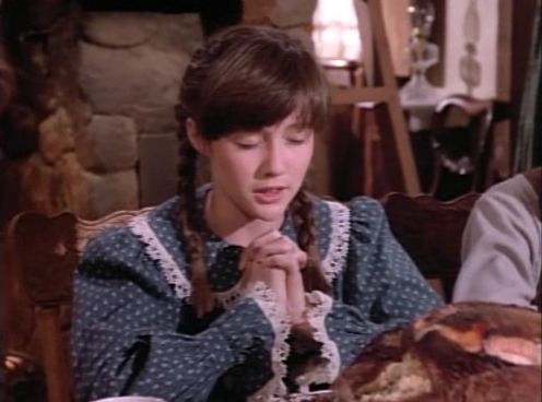 Charmed-Online-dot-NL-LittleHouseonthePrairie_BlessAlltheDearChildren4157.jpg