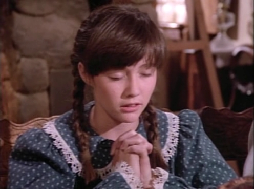 Charmed-Online-dot-NL-LittleHouseonthePrairie_BlessAlltheDearChildren4164.jpg