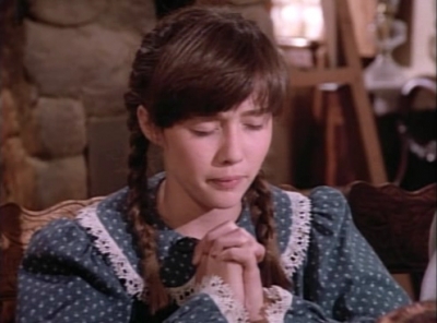 Charmed-Online-dot-NL-LittleHouseonthePrairie_BlessAlltheDearChildren4167.jpg