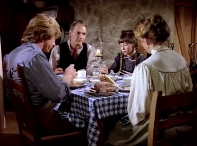 Charmed-Online-dot_nl-LittleHouseonthePrairie9x01-0142.jpg