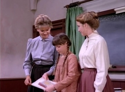 Charmed-Online-dot_nl-LittleHouseonthePrairie9x01-0562.jpg