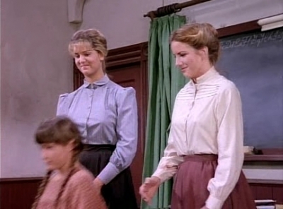 Charmed-Online-dot_nl-LittleHouseonthePrairie9x01-0563.jpg