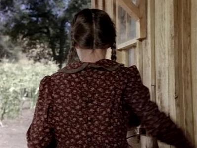 Charmed-Online-dot_nl-LittleHouseonthePrairie9x02-0001.jpg