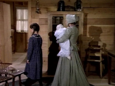 Charmed-Online-dot_nl-LittleHouseonthePrairie9x02-0799.jpg