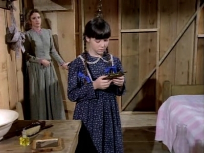 Charmed-Online-dot_nl-LittleHouseonthePrairie9x02-0818.jpg