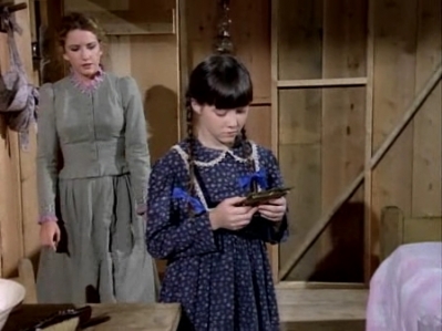 Charmed-Online-dot_nl-LittleHouseonthePrairie9x02-0820.jpg