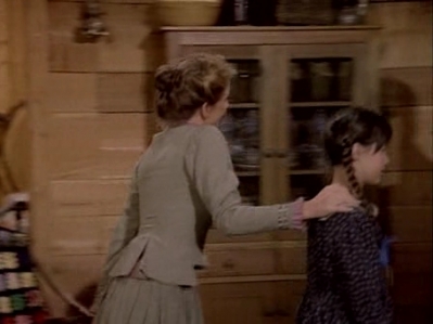 Charmed-Online-dot_nl-LittleHouseonthePrairie9x02-1121.jpg