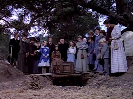 Charmed-Online-dot_nl-LittleHouseonthePrairie9x04-2513.jpg