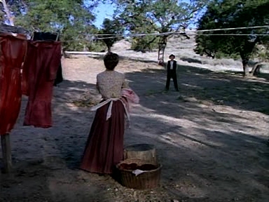 Charmed-Online-dot-NLCharmed-Online-dot-NL-LittleHouseonthePrairie9x12-1804.jpg