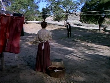 Charmed-Online-dot-NLCharmed-Online-dot-NL-LittleHouseonthePrairie9x12-1808.jpg