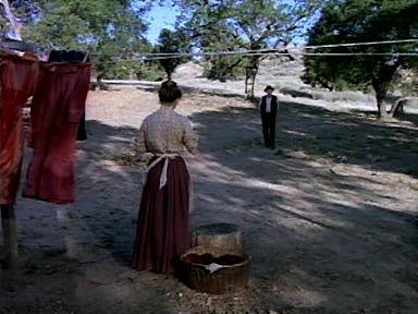 Charmed-Online-dot-NLCharmed-Online-dot-NL-LittleHouseonthePrairie9x12-1810.jpg