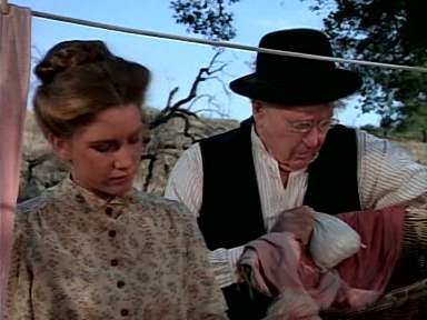 Charmed-Online-dot-NLCharmed-Online-dot-NL-LittleHouseonthePrairie9x12-1845.jpg