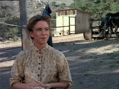 Charmed-Online-dot-NLCharmed-Online-dot-NL-LittleHouseonthePrairie9x12-1863.jpg