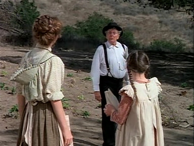 Charmed-Online-dot-NLCharmed-Online-dot-NL-LittleHouseonthePrairie9x12-2411.jpg