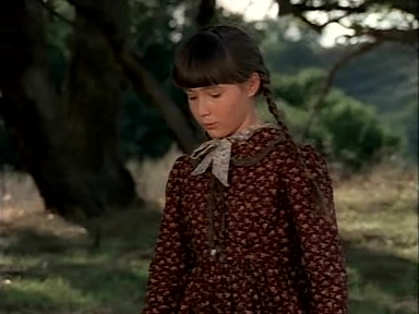 Charmed-Online-dot-NLCharmed-Online-dot-NL-LittleHouseonthePrairie9x12-2465.jpg