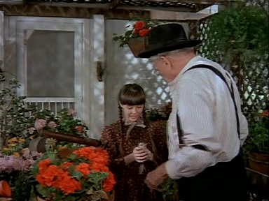 Charmed-Online-dot-NLCharmed-Online-dot-NL-LittleHouseonthePrairie9x12-2520.jpg