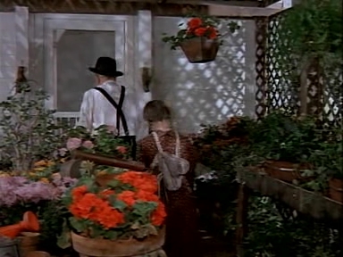 Charmed-Online-dot-NLCharmed-Online-dot-NL-LittleHouseonthePrairie9x12-2551.jpg