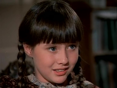 Charmed-Online-dot-NLCharmed-Online-dot-NL-LittleHouseonthePrairie9x12-2620.jpg