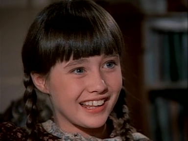 Charmed-Online-dot-NLCharmed-Online-dot-NL-LittleHouseonthePrairie9x12-2648.jpg