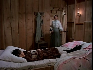 Charmed-Online-dot-NLCharmed-Online-dot-NL-LittleHouseonthePrairie9x12-2723.jpg