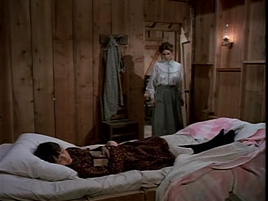 Charmed-Online-dot-NLCharmed-Online-dot-NL-LittleHouseonthePrairie9x12-2726.jpg