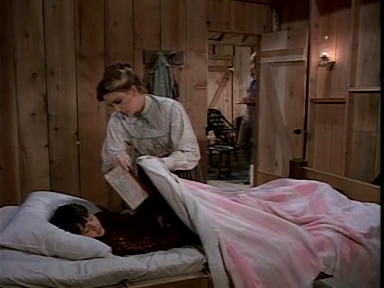 Charmed-Online-dot-NLCharmed-Online-dot-NL-LittleHouseonthePrairie9x12-2737.jpg