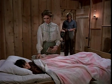 Charmed-Online-dot-NLCharmed-Online-dot-NL-LittleHouseonthePrairie9x12-2745.jpg