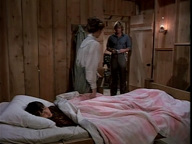 Charmed-Online-dot-NLCharmed-Online-dot-NL-LittleHouseonthePrairie9x12-2747.jpg