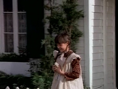 Charmed-Online-dot-NLCharmed-Online-dot-NL-LittleHouseonthePrairie9x12-2874.jpg