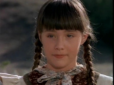 Charmed-Online-dot-NLCharmed-Online-dot-NL-LittleHouseonthePrairie9x12-2877.jpg