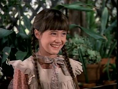 Charmed-Online-dot-NLCharmed-Online-dot-NL-LittleHouseonthePrairie9x12-2943.jpg