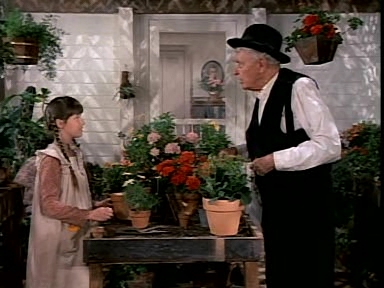 Charmed-Online-dot-NLCharmed-Online-dot-NL-LittleHouseonthePrairie9x12-2961.jpg