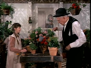 Charmed-Online-dot-NLCharmed-Online-dot-NL-LittleHouseonthePrairie9x12-2964.jpg