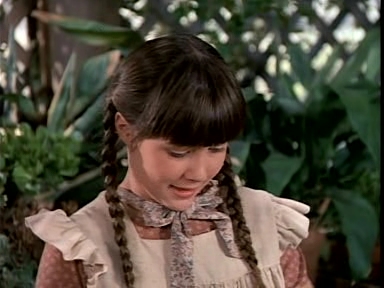 Charmed-Online-dot-NLCharmed-Online-dot-NL-LittleHouseonthePrairie9x12-2986.jpg