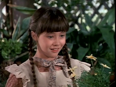 Charmed-Online-dot-NLCharmed-Online-dot-NL-LittleHouseonthePrairie9x12-2995.jpg