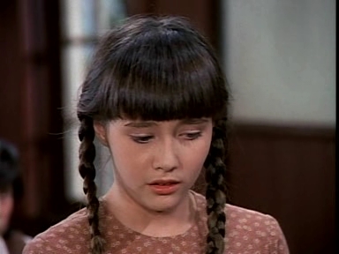 Charmed-Online-dot-NLCharmed-Online-dot-NL-LittleHouseonthePrairie9x12-3132.jpg