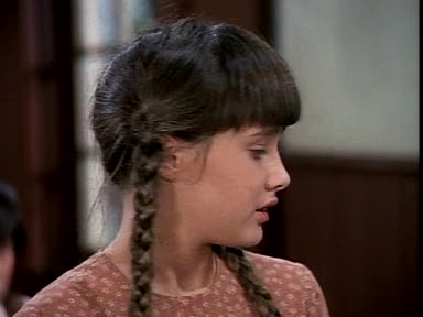 Charmed-Online-dot-NLCharmed-Online-dot-NL-LittleHouseonthePrairie9x12-3157.jpg