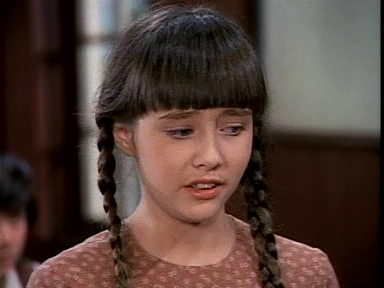 Charmed-Online-dot-NLCharmed-Online-dot-NL-LittleHouseonthePrairie9x12-3161.jpg